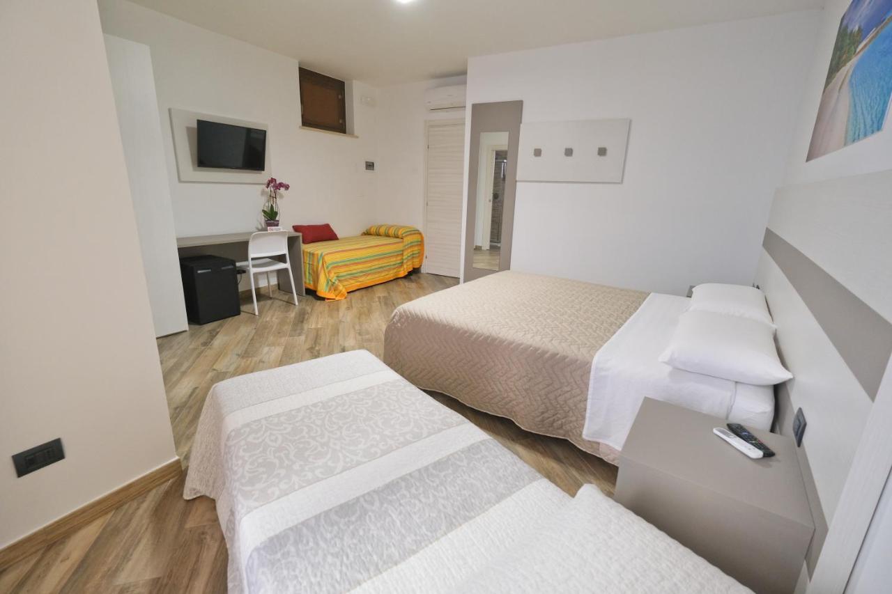 ברינדיזי Il Porto Affittacamere B&B מראה חיצוני תמונה