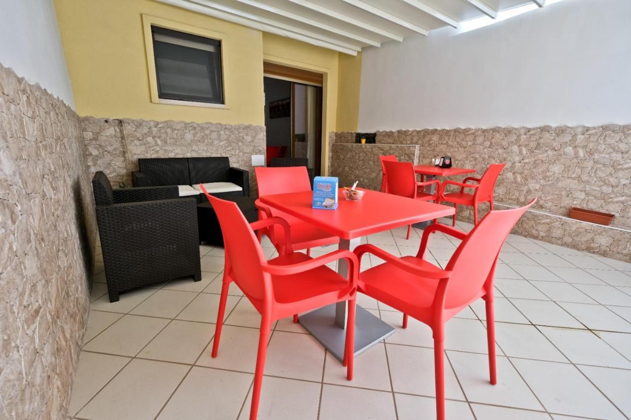 ברינדיזי Il Porto Affittacamere B&B מראה חיצוני תמונה